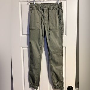 Women’s American Eagle pants